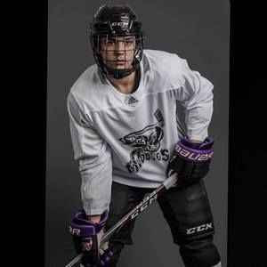 Meet your Posher, Tyler